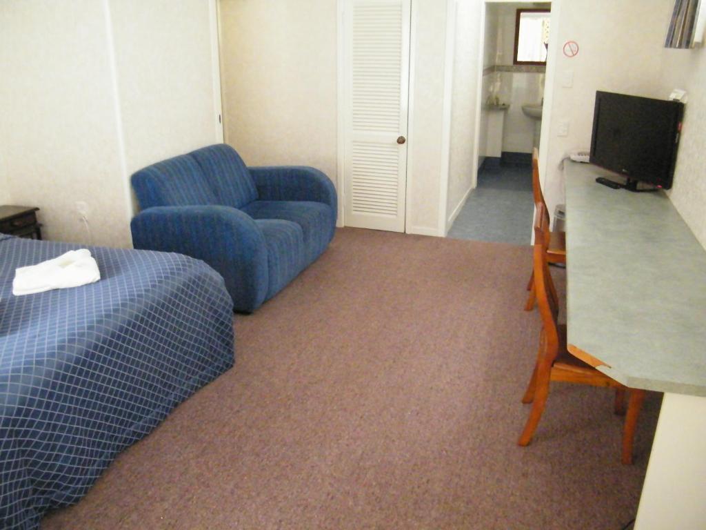Colonial City Motel Hamilton Ruang foto